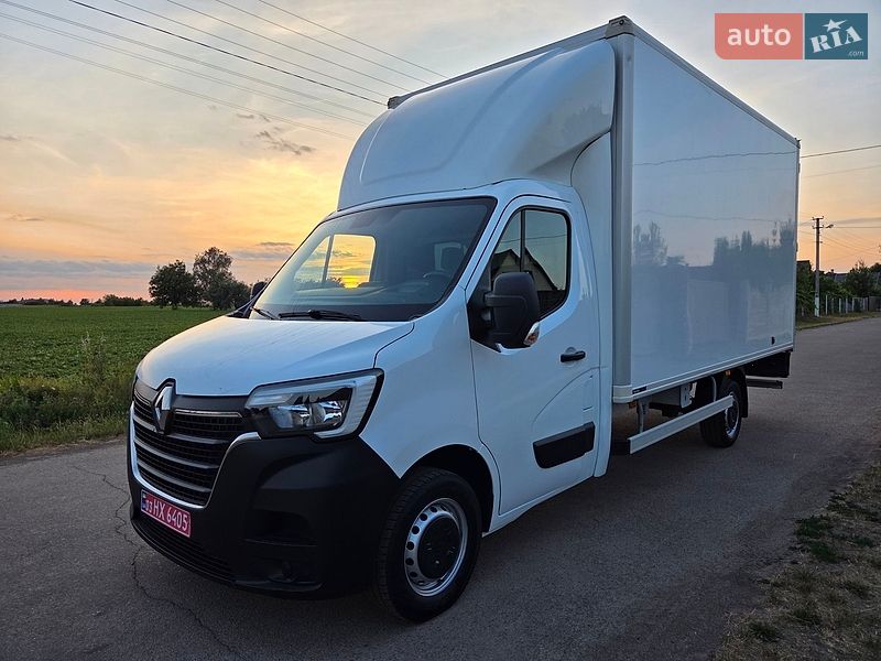 Грузовой фургон Renault Master 2022 в Дубно