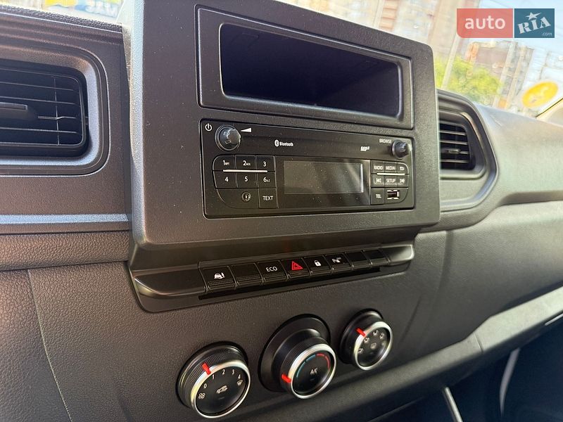 Вантажний фургон Renault Master 2023 в Одесі