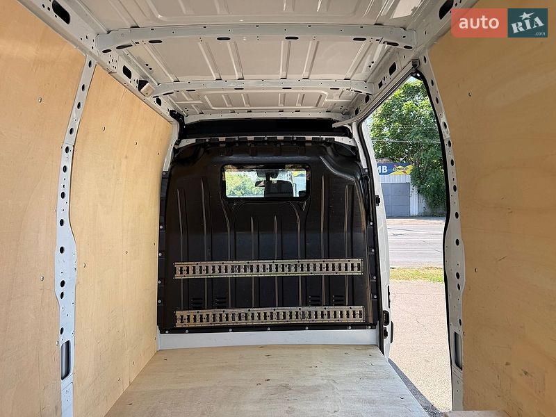 Вантажний фургон Renault Master 2023 в Одесі