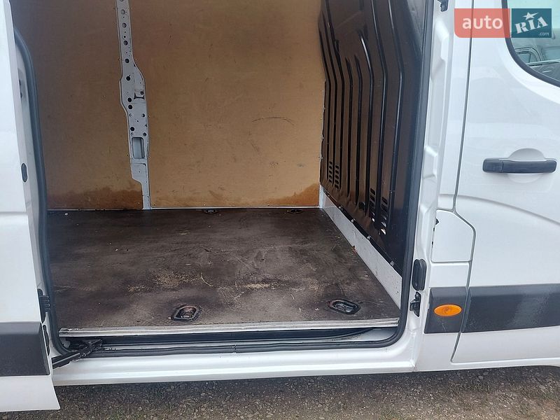 Грузовой фургон Renault Master 2019 в Ивано-Франковске