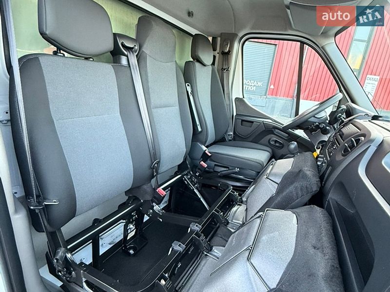 Грузовой фургон Renault Master 2020 в Луцке