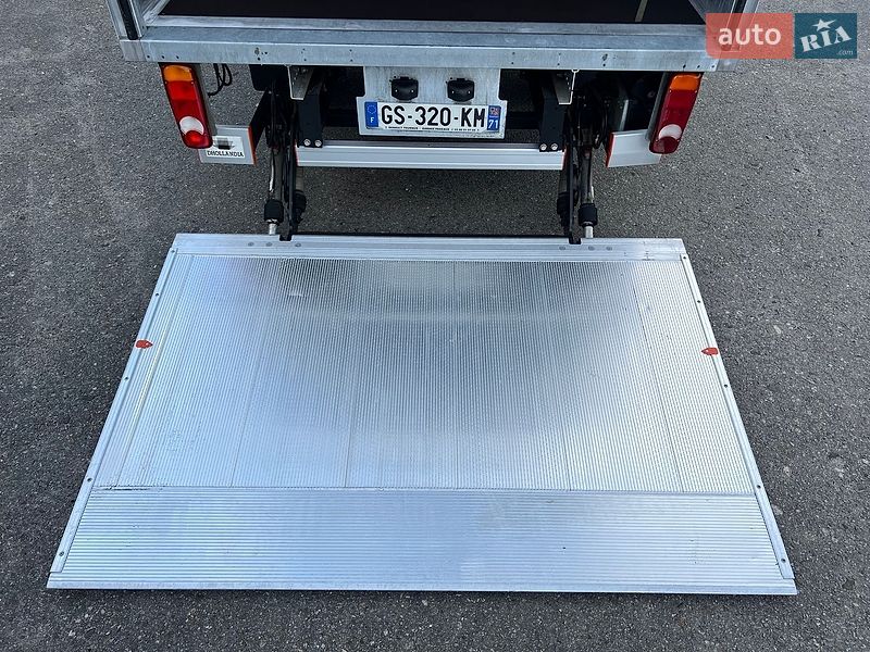 Вантажний фургон Renault Master 2023 в Дубні