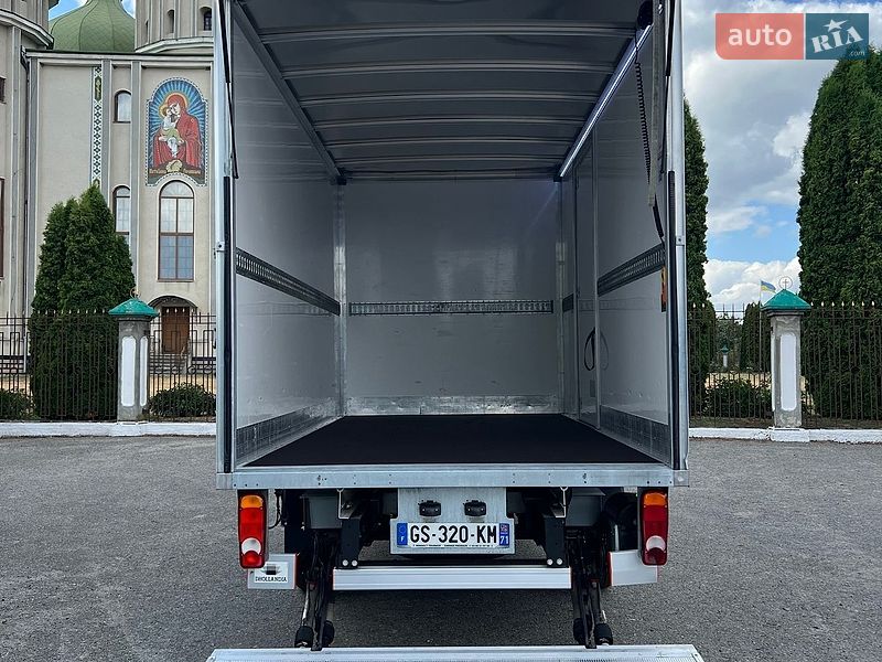Вантажний фургон Renault Master 2023 в Дубні