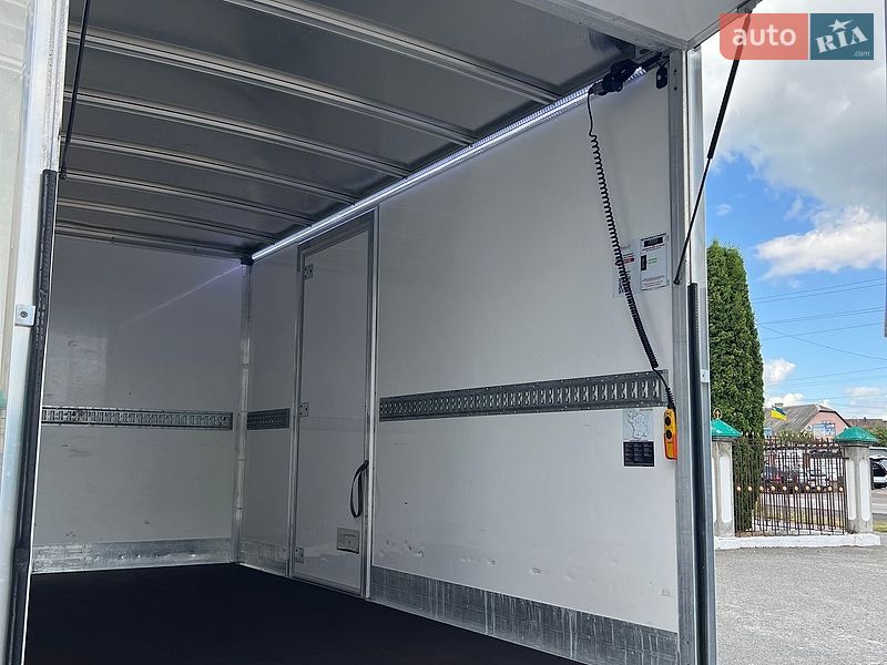 Вантажний фургон Renault Master 2023 в Дубні
