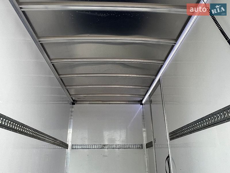 Вантажний фургон Renault Master 2023 в Дубні