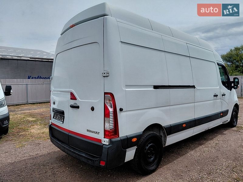 Грузовой фургон Renault Master 2015 в Ивано-Франковске