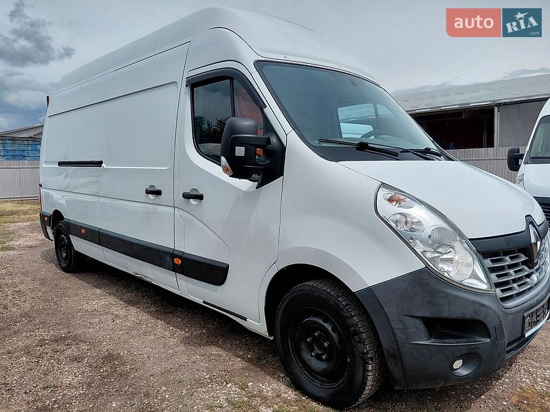 Грузовой фургон Renault Master 2015 в Ивано-Франковске