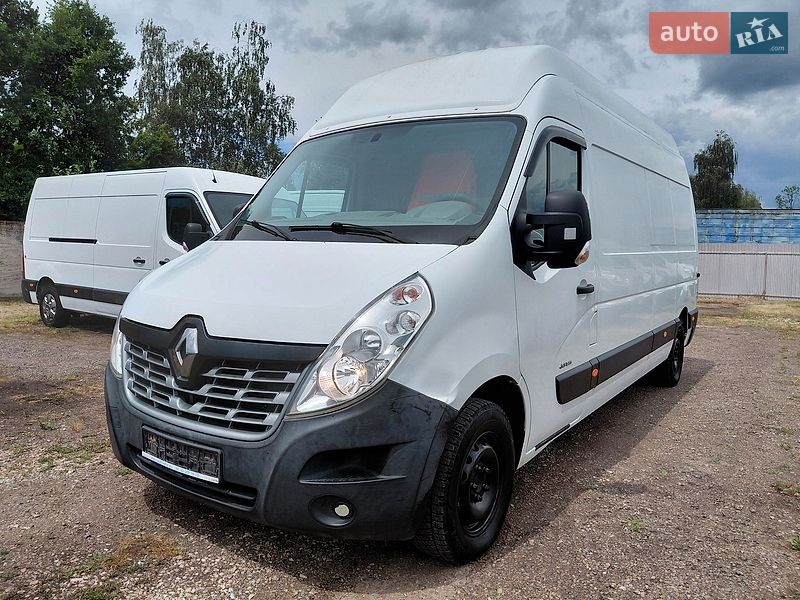 Грузовой фургон Renault Master 2015 в Ивано-Франковске