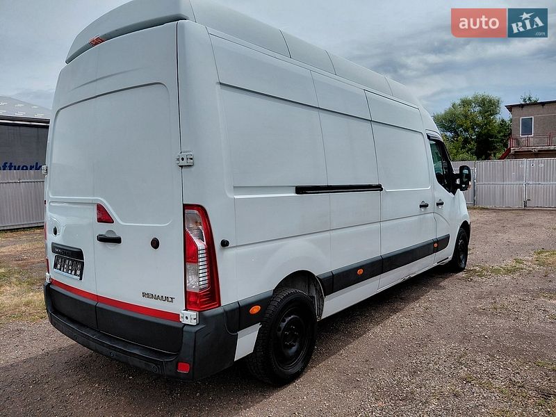 Грузовой фургон Renault Master 2015 в Ивано-Франковске