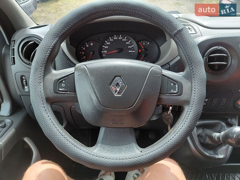 Грузовой фургон Renault Master 2015 в Ивано-Франковске