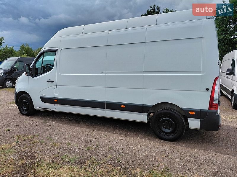 Грузовой фургон Renault Master 2015 в Ивано-Франковске