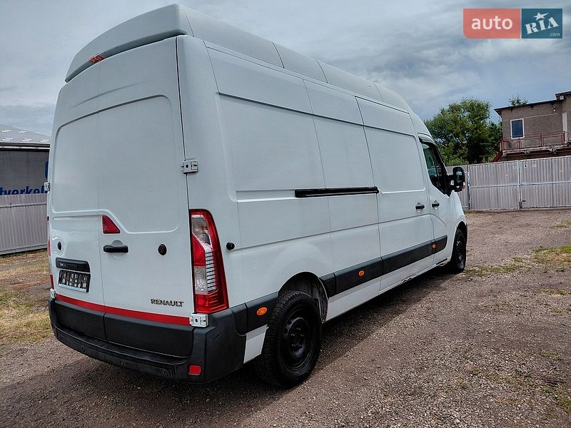 Грузовой фургон Renault Master 2015 в Ивано-Франковске