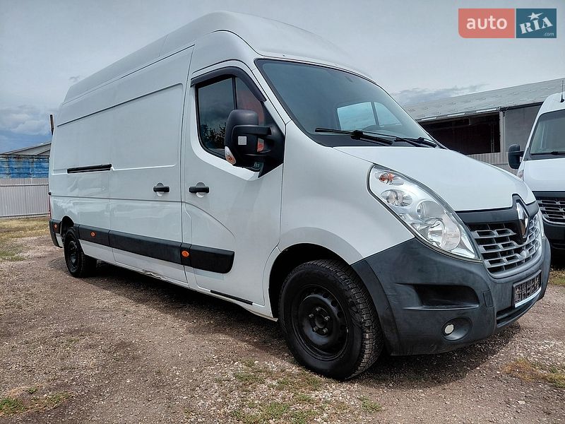 Грузовой фургон Renault Master 2015 в Ивано-Франковске