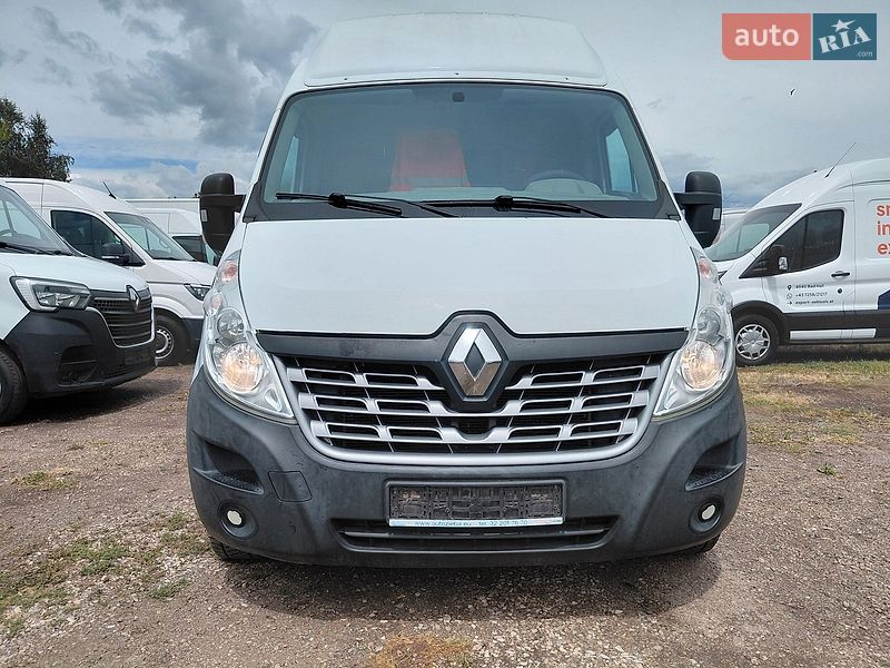 Грузовой фургон Renault Master 2015 в Ивано-Франковске