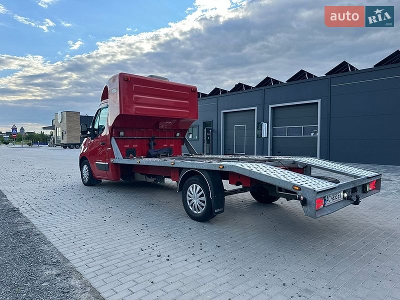 Автовоз Renault Master 2016 в Луцке