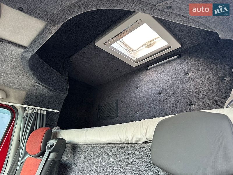 Автовоз Renault Master 2016 в Луцке