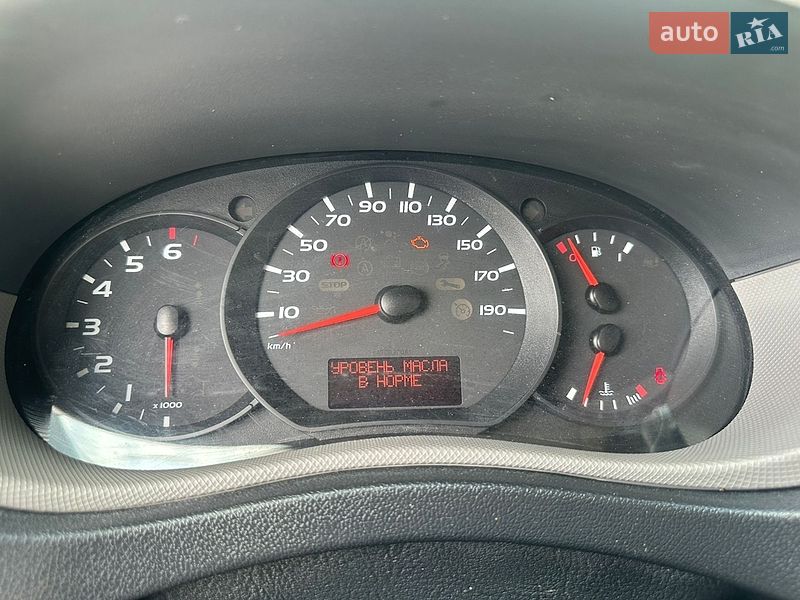 Грузовой фургон Renault Master 2015 в Ровно