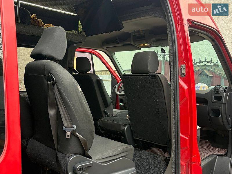 Вантажопасажирський фургон Renault Master 2015 в Рахові