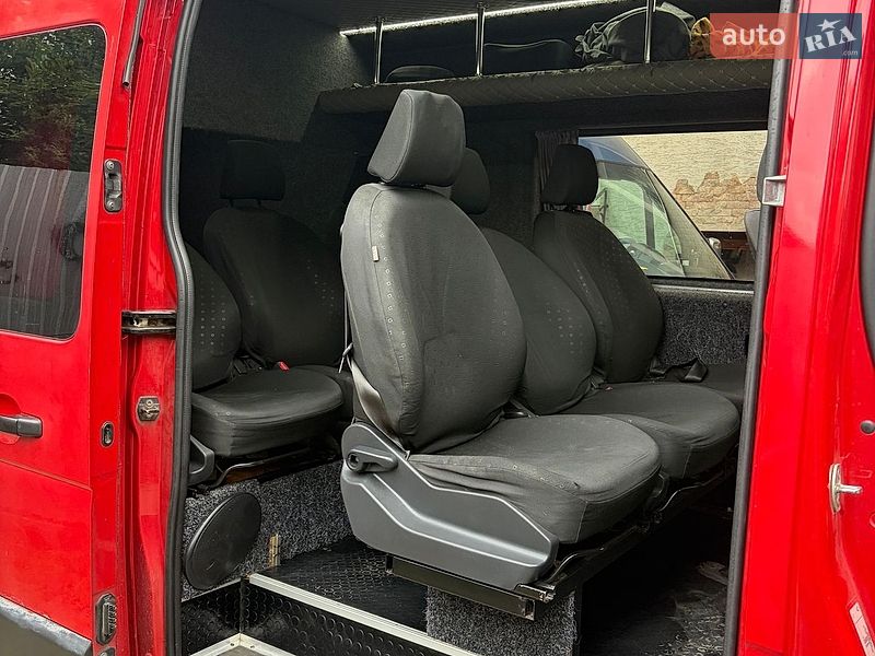 Вантажопасажирський фургон Renault Master 2015 в Рахові
