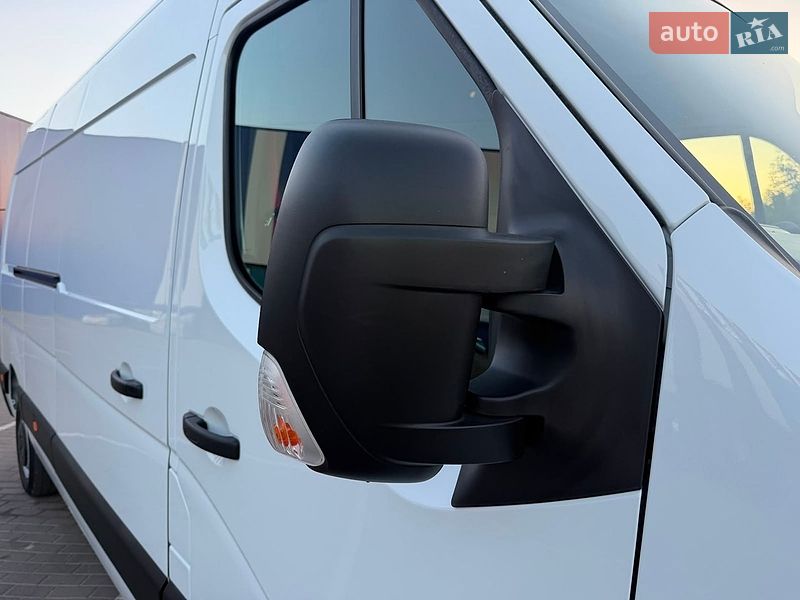 Грузовой фургон Renault Master 2022 в Днепре