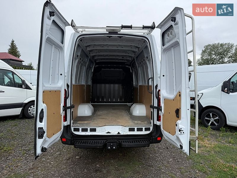 Грузовой фургон Renault Master 2021 в Луцке