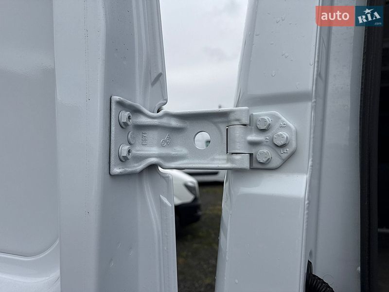 Грузовой фургон Renault Master 2021 в Луцке
