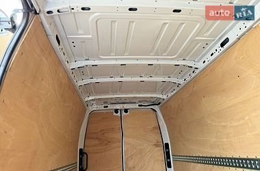 Грузовой фургон Renault Master 2021 в Киеве
