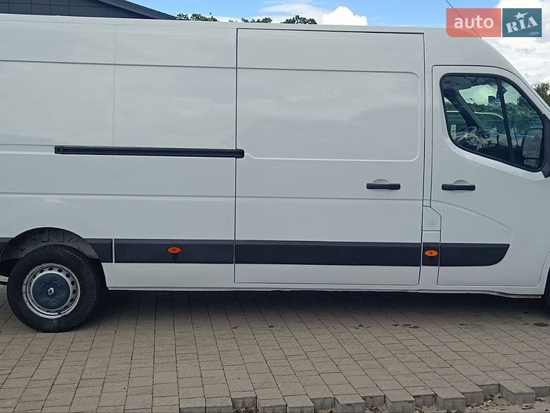 Грузовой фургон Renault Master 2016 в Бартатовом