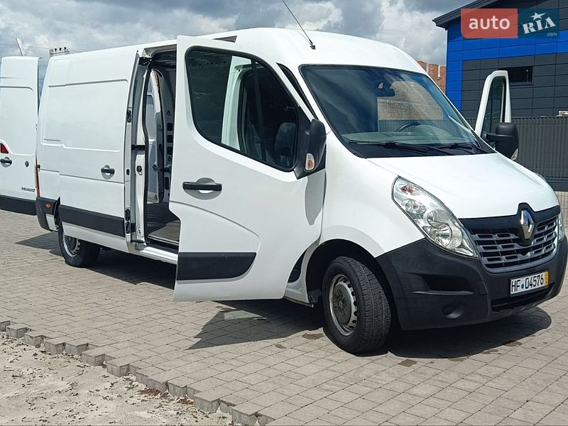 Грузовой фургон Renault Master 2016 в Бартатовом