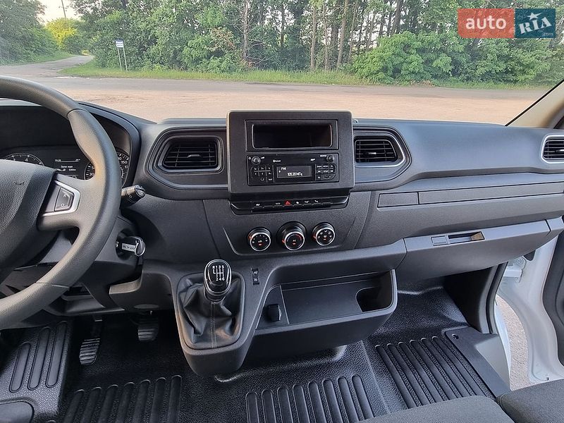 Вантажний фургон Renault Master 2021 в Житомирі