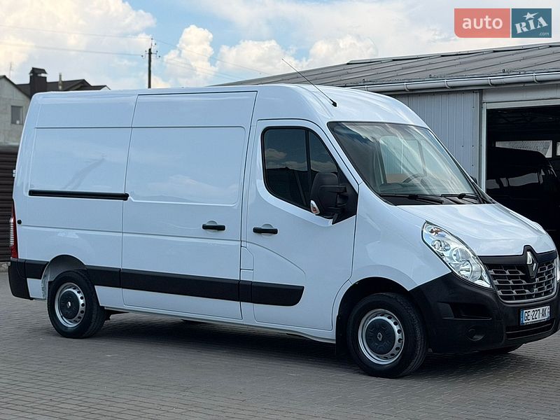 Вантажний фургон Renault Master 2018 в Дубні