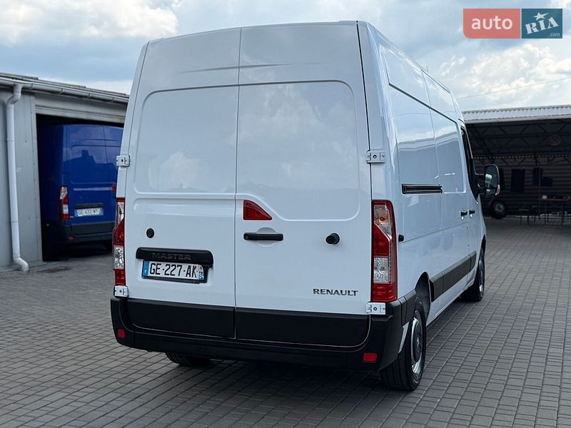 Вантажний фургон Renault Master 2018 в Дубні