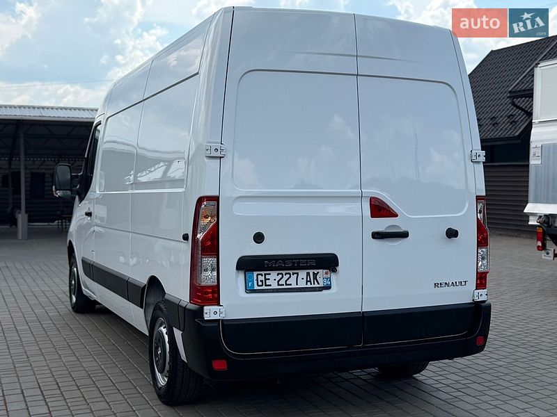 Вантажний фургон Renault Master 2018 в Дубні