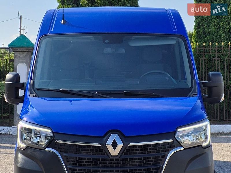 Грузовой фургон Renault Master 2022 в Дубно