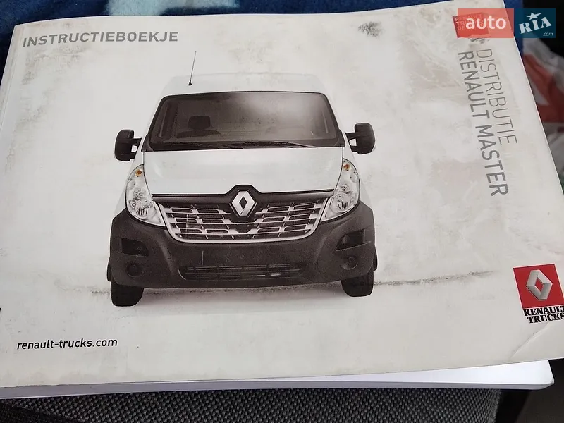 Вантажний фургон Renault Master 2015 в Рожище документ