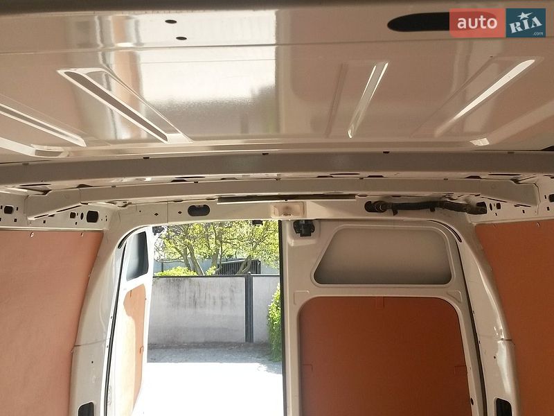 Вантажний фургон Renault Master 2015 в Рожище