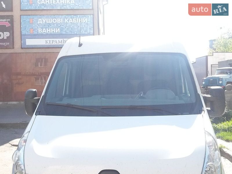 Вантажний фургон Renault Master 2015 в Рожище