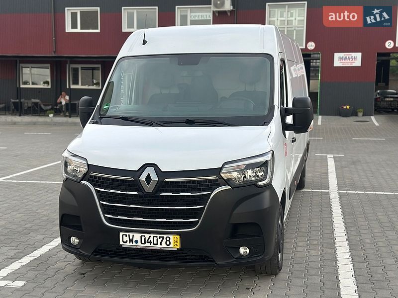 Грузовой фургон Renault Master 2022 в Дубно