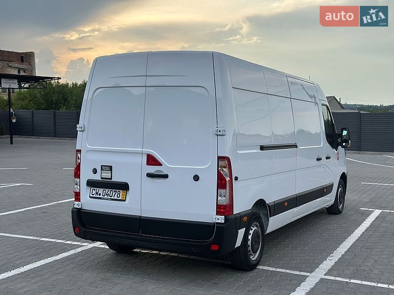 Грузовой фургон Renault Master 2022 в Дубно