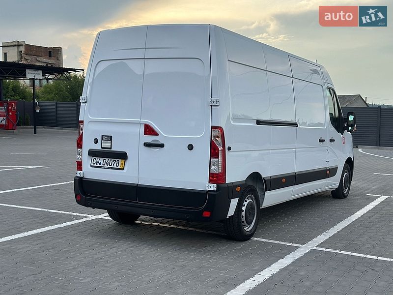 Грузовой фургон Renault Master 2022 в Дубно