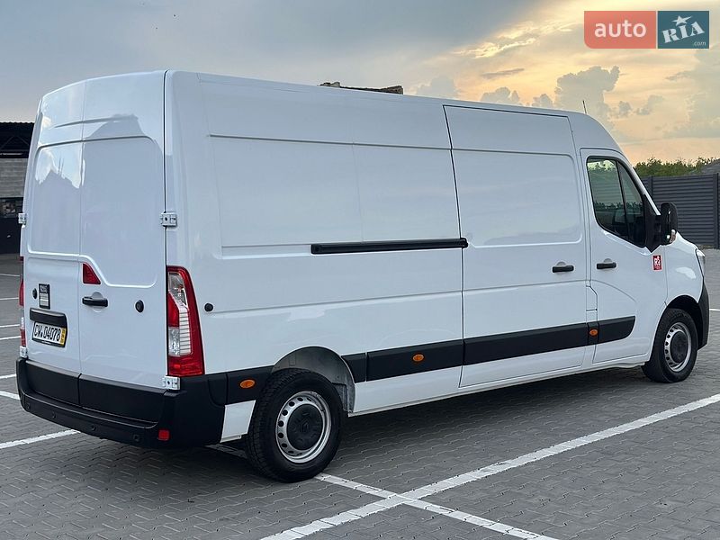 Грузовой фургон Renault Master 2022 в Дубно