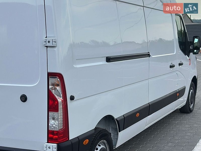 Грузовой фургон Renault Master 2022 в Дубно