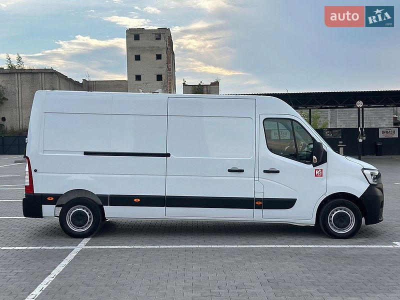 Грузовой фургон Renault Master 2022 в Дубно