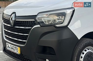 Грузовой фургон Renault Master 2022 в Дубно