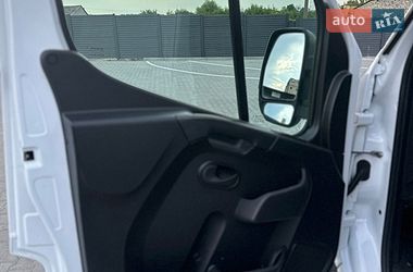 Грузовой фургон Renault Master 2022 в Дубно