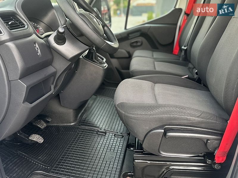 Грузовой фургон Renault Master 2022 в Дубно