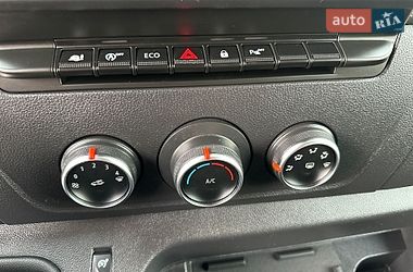 Грузовой фургон Renault Master 2022 в Дубно