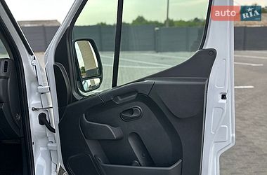 Грузовой фургон Renault Master 2022 в Дубно