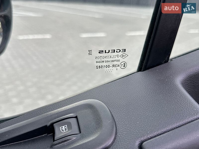 Грузовой фургон Renault Master 2022 в Дубно