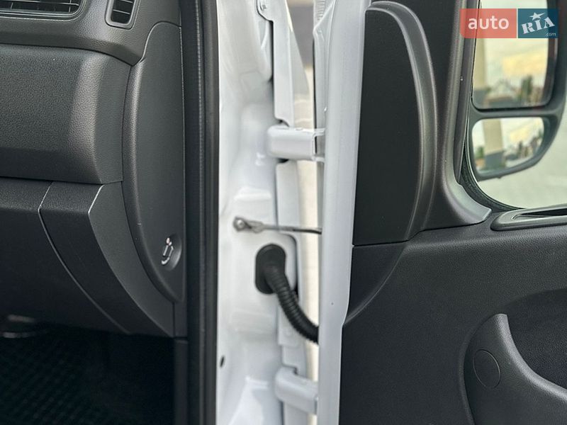 Грузовой фургон Renault Master 2022 в Дубно